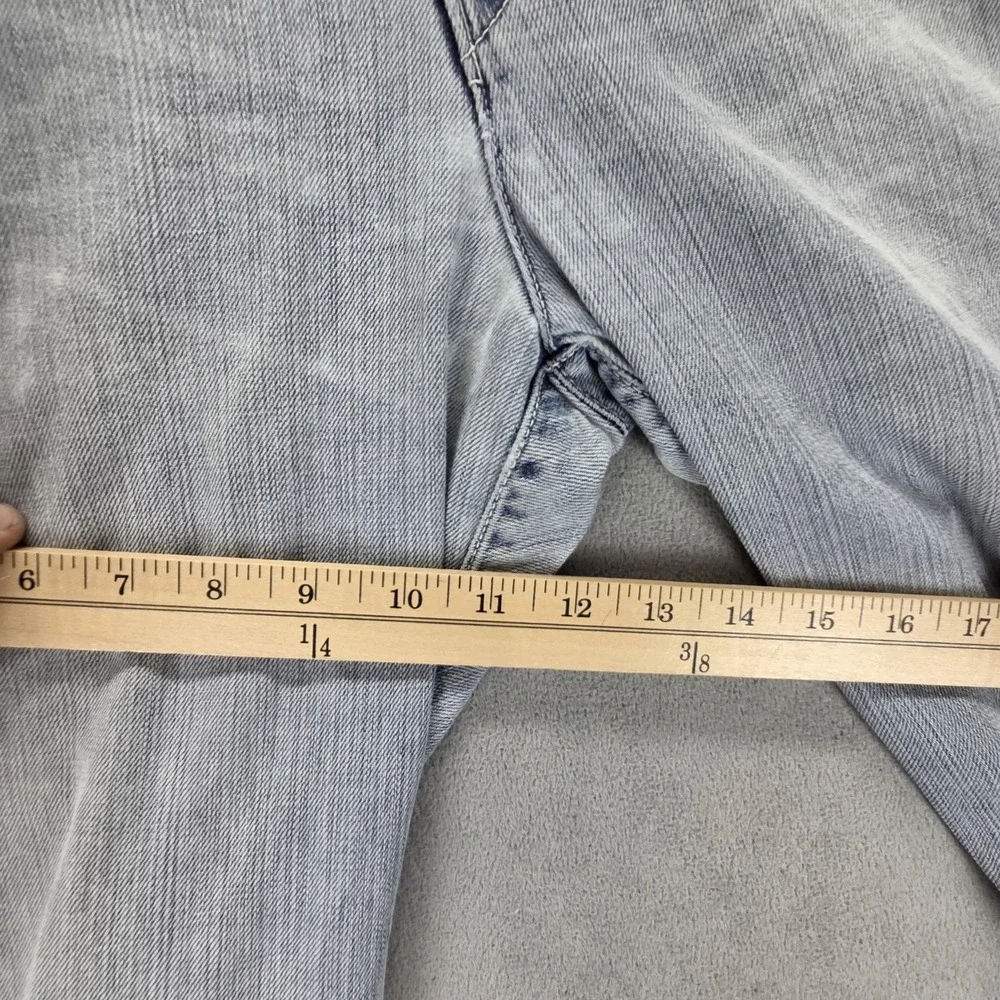 Vintage Levis Engineered Jeans Mens 33x32 Blue Twisted Button Fly Light Wash
